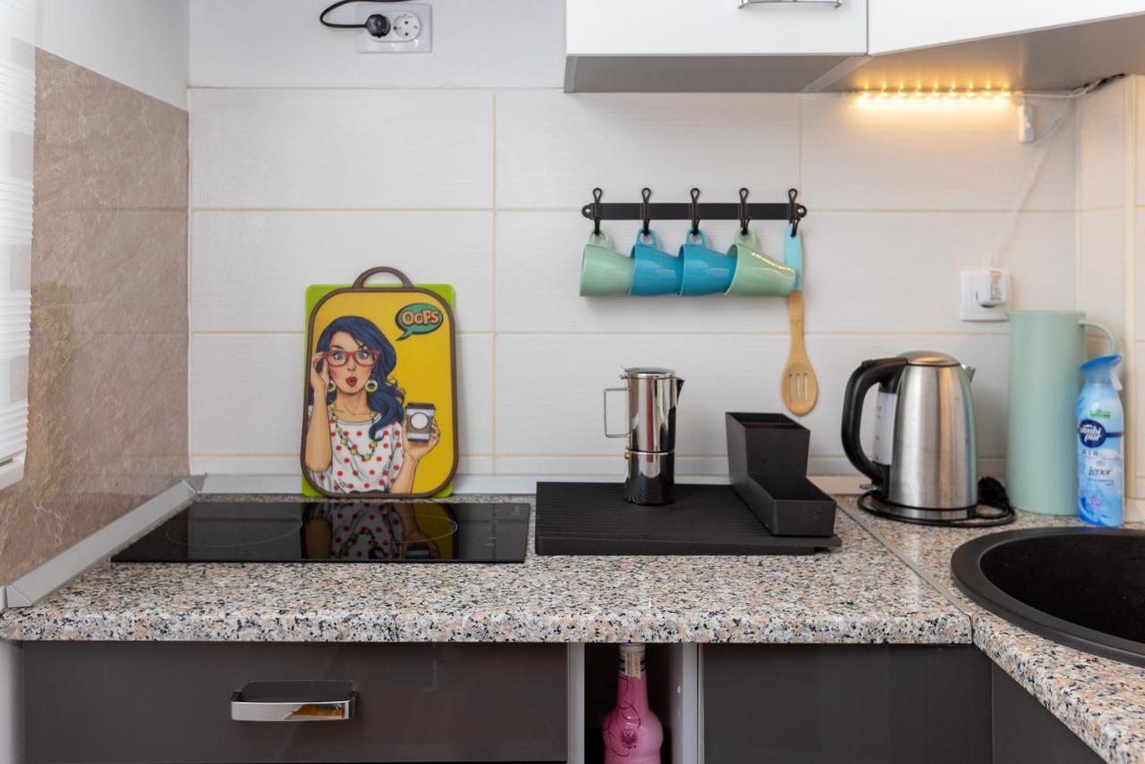 Apartment Self Check In 00-24 Mm Belgrado Esterno foto
